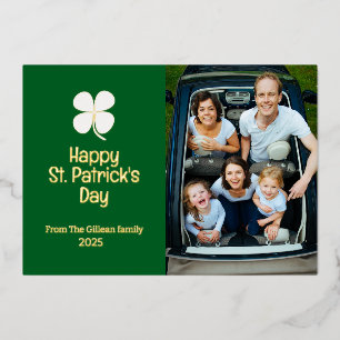 Eenvoudige St. Patrick's Day Shamrocks gezelfoto v Folie Feestdagenkaart
