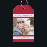 Eenvoudige Stripes Photo Holiday Gift Labels / Red Cadeaulabel<br><div class="desc">Voeg een betekenisvolle touch toe aan uw cadeau geven dit jaar met gepersonaliseerde foto cadeau labels! Gemakkelijk aan te passen met uw eigen foto en tekst. Achtergrondkleur en tekst kunnen worden aangepast aan elke gewenste kleur met behulp van de aanpassingsopties.</div>