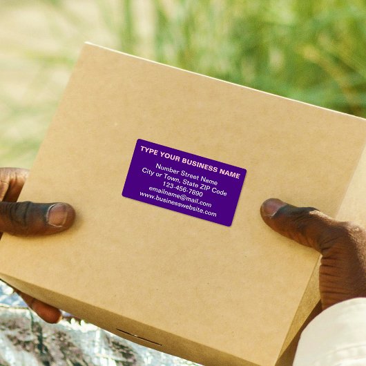 Eenvoudige Tekst Zakelijk Merk op Paarse Verpakkin Etiket