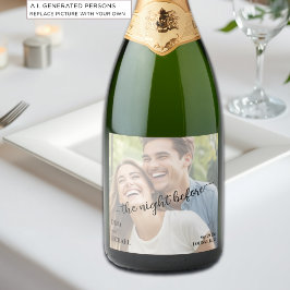 Eenvoudige tekstoverlayfoto de avond voor sparkling wijnetiket