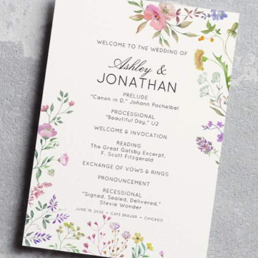 Eenvoudige, tijdloze Wildflower Soft White Wedding Programmakaart