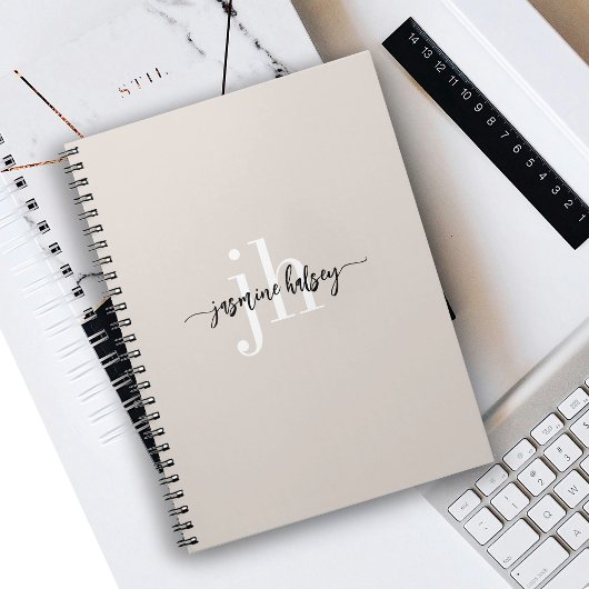 Eenvoudige trendnaam en Initialen Notitieboek