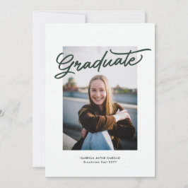 Eenvoudige trendy groene afstudeerfoto afstuderen kaart