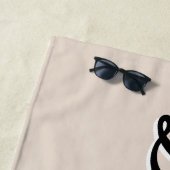 Eenvoudige trendy zwarte + beige bruiloftsgroep strandlaken (In situ)