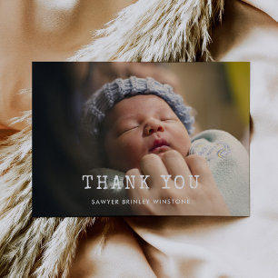 Eenvoudige typemachine Baby shower bedankkaart