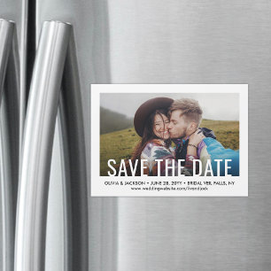 Eenvoudige typografie Eén foto Trouw save the date Magnetische Uitnodiging