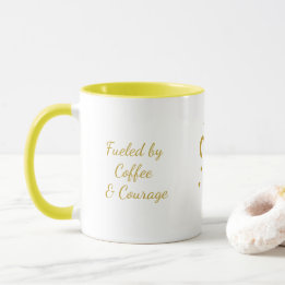 Eenvoudige typografie Ram Zodiac-symbool Koffie Mok