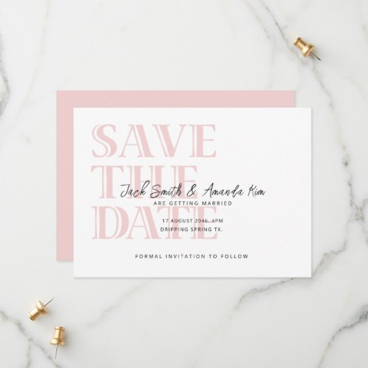 Eenvoudige Typografie Roze Flat Save The Date Kaar (Voorkant / Achterkant in situ)