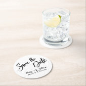 Eenvoudige Typografie Sla de datum zwart-wit op Ronde Kartonnen Onderzetter (Insitu)