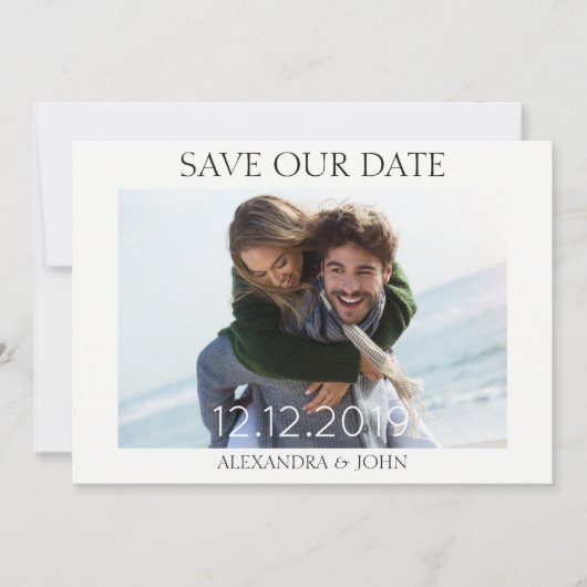 Eenvoudige typografie Sla onze datum foto uitnodig Save The Date (Voorkant)
