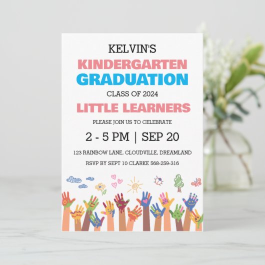 Eenvoudige uitnodiging voor het afstuderen van de (Staand voorkant)