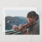 Eenvoudige uitnodiging voor Music Major Afstuderen (Voorkant)