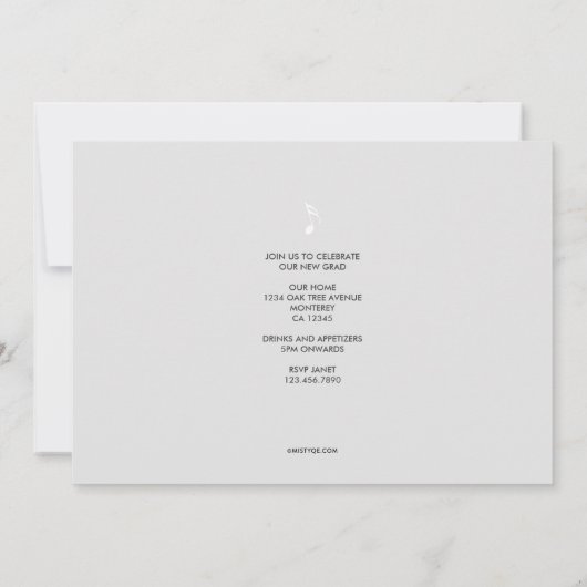 Eenvoudige uitnodiging voor Music Major Afstuderen (Achterkant)