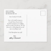 Eenvoudige uitstel bruiloft  aankondigingskaart (Achterkant)