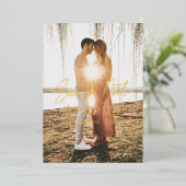 Eenvoudige Vette Datum Moderne Huwelijk Sla de Dat Folie Uitnodiging (Staand Voorkant)