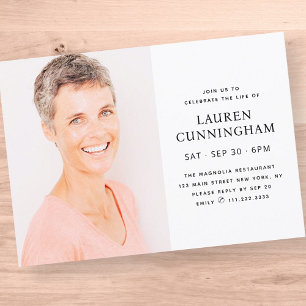 Eenvoudige viering van de Moderne Minimale Foto va Kaart