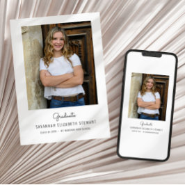 Eenvoudige Vrouwelijke Afstuderen Aankondiging Bla