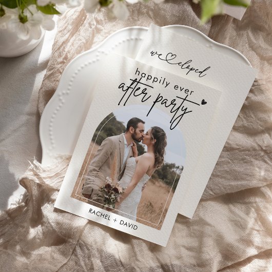 Eenvoudige We Zijn Gevlucht Boog Foto Bruiloftsrec Kaart