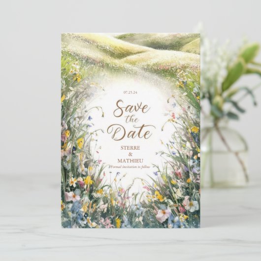 Eenvoudige Whimsy Wildflower bruiloft Save The Date (Staand voorkant)