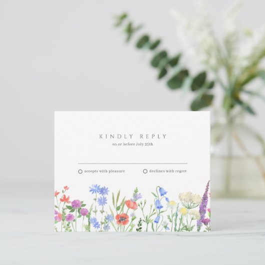 Eenvoudige Wildflower Wedding RSVP (Staand voorkant)