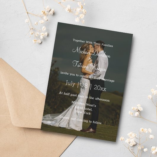 eenvoudige witte kalligrafie trouwdag foto kaart