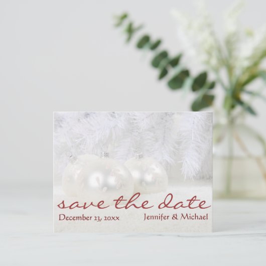 Eenvoudige witte kerstwinter Save the Date Aankondigingskaart (Staand voorkant)