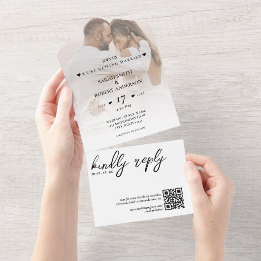 Eenvoudige Witte Pas getrouwd Foto QR Code Bruilof All In One Uitnodiging (Afscheurbaar)