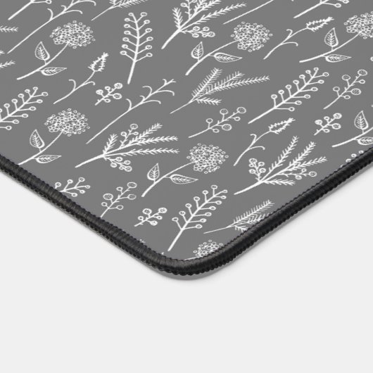 Eenvoudige witte twijgen op grijs monogram bureaumat (Hoek)