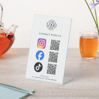 Eenvoudige Zakelijke Logo QR Code Neem Contact Met Reclamebord Met Voetstuk