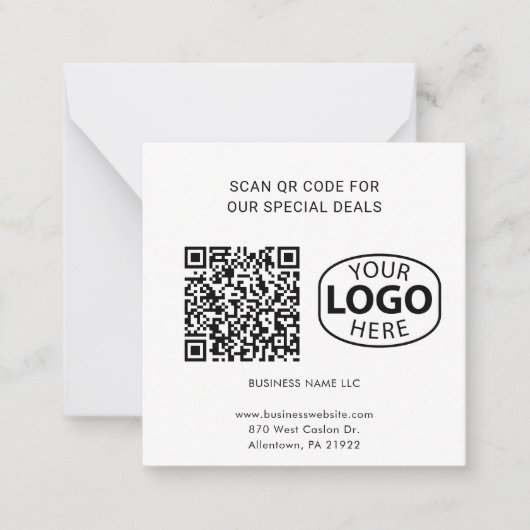 Eenvoudige Zakelijke Logo QR Code Typografie Aange Notitiekaartje (Voorkant)