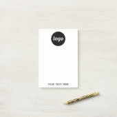 Eenvoudige zakelijke Logo-tekstpromotie Post-it® Notes (Op bureau)