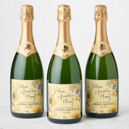 Eenvoudige Zij Heeft Haar Honingbij Bruidsbruiloft Sparkling Wijnetiket