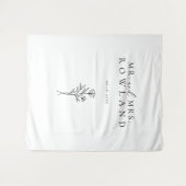 Eenvoudige zwart-witte Pas getrouwd achternaam bru Wandkleed (Voorkant (horizontaal))