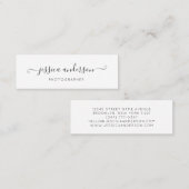 Eenvoudige zwarte elegante moderne scriptkalligraf mini visitekaartje (Voorkant / Achterkant)