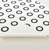Eenvoudige zwarte en witte gingham sherpa deken (3/4)