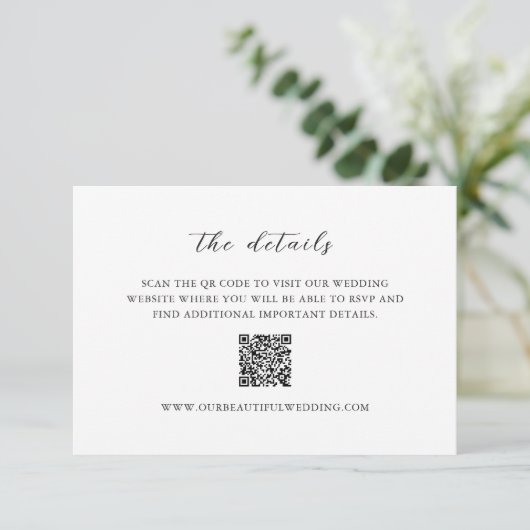 Eenvoudige Zwarte en Witte QR Code Schone Bruiloft Informatiekaartje (Staand voorkant)