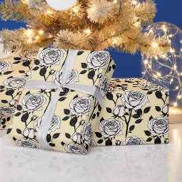 Eenvoudige zwarte en witte rozen in een grafische cadeaupapier