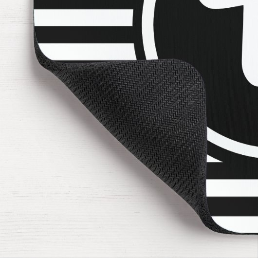 Eenvoudige zwarte en witte strepen Initialen Muismat (Hoek)