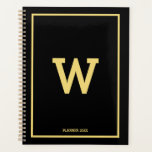 Eenvoudige zwarte goudInitiaal Maandelijks Planner<br><div class="desc">Een eenvoudig ontwerp met zwarte achtergrondkleur en een aangepast initiaal monogram in goud in het midden. Een prachtig minimalistisch ontwerp dat ideaal is voor iedereen. Ideaal verjaardagscadeau, feestdecor, thuisdecor, kantoor, kerstcadeau of cadeau voor andere speciale gelegenheden. Bezoek onze winkel om ons hele collectie te uitzichten. Pas het monogram aan uw...</div>