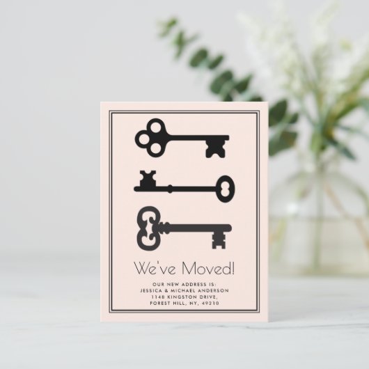 Eenvoudige zwarte, minimale mededeling over verpla aankondigingskaart (Staand voorkant)