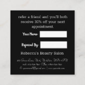 Eenvoudige zwarte monogram en witte verwijzingskaa aanbevelingskaartje (Achterkant)