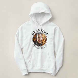 Eenvoudige zwarte tekst en foto oma sinds hoodie