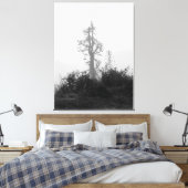 Eenzame boom in de ochtendmist canvas afdruk (Insitu (Slaapkamer))
