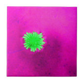 Eenzame lichtgroene bloem tegeltje (Voorkant)