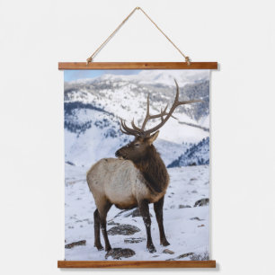 Eenzame stier eland in de sneeuw Yellowstone Nat Hangend Wandkleed