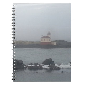 Eenzame vuurtoren spiraal notebook notitieboek