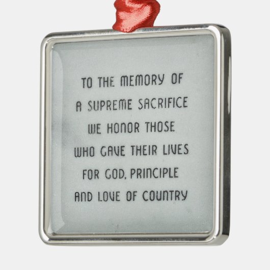 Eer en gedenk het Ornament (Links)