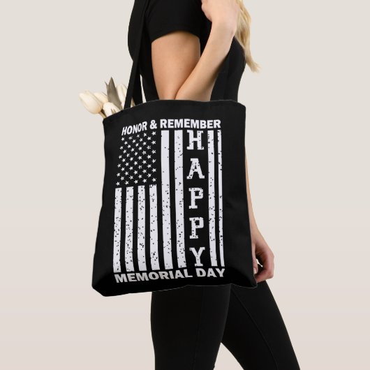 Eer Onthoud Happy Memorial Day Amerikaanse vlag Tote Bag (Dichtbij)
