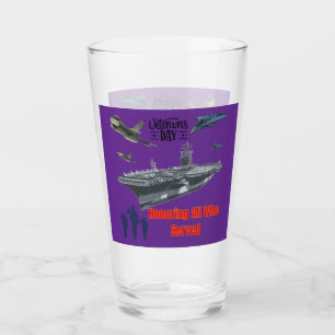 Eerbetoon aan het machtige militaire koninklijk pa glas