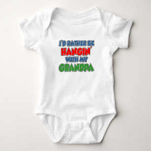 Eerder hangen met opa romper